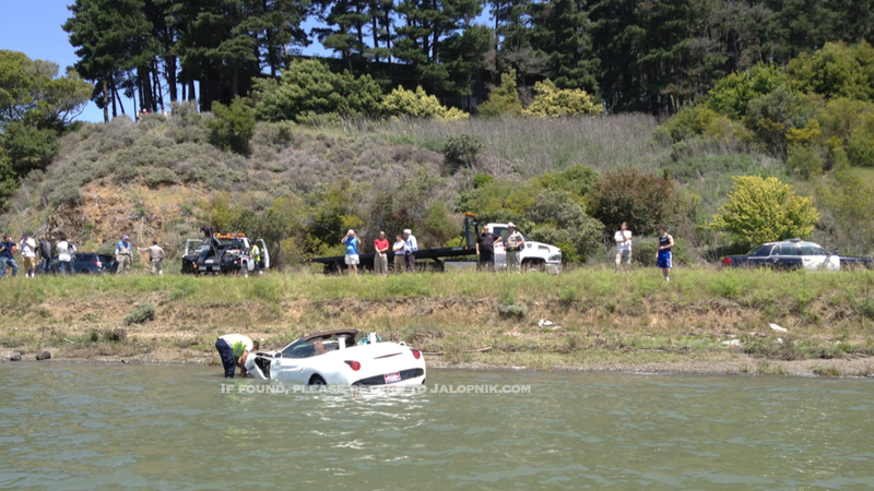 Illustration for article titled Brand New Ferrari Crashes Into Bay On Test Drive